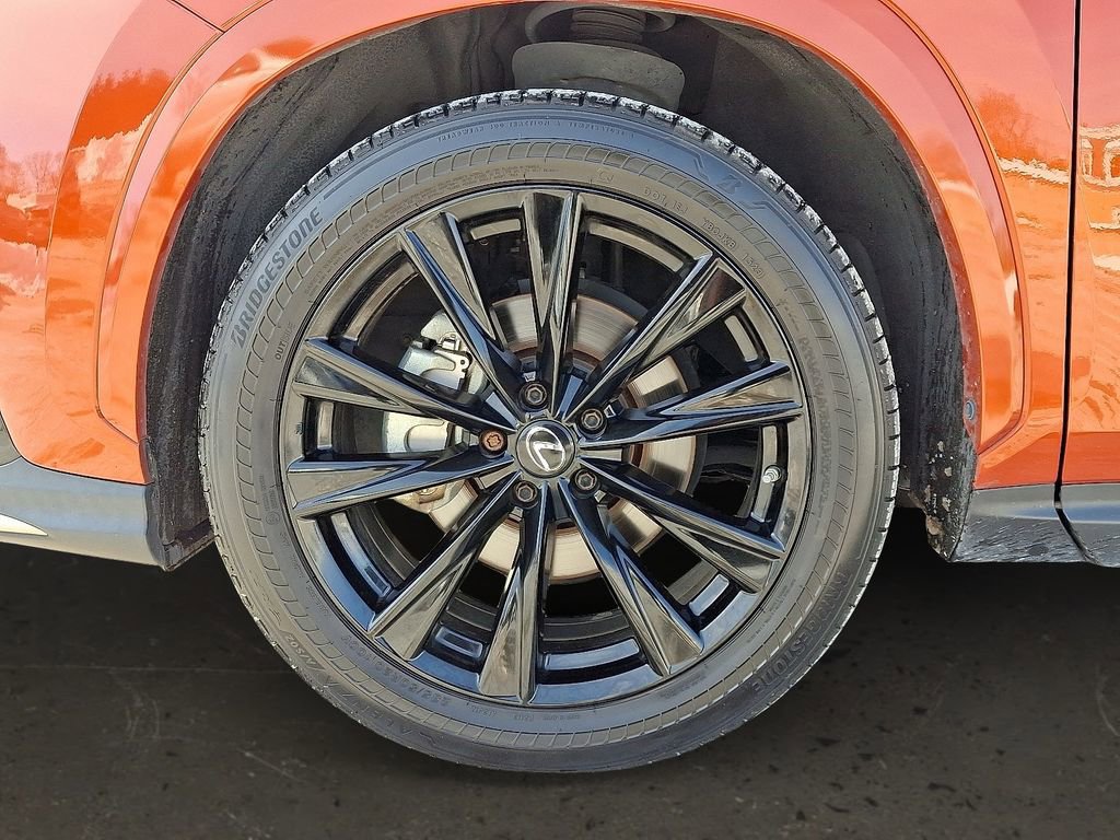 Used 2022 Lexus NX 350 F Sport w/ Towing Package (2000 Lbs) image 9