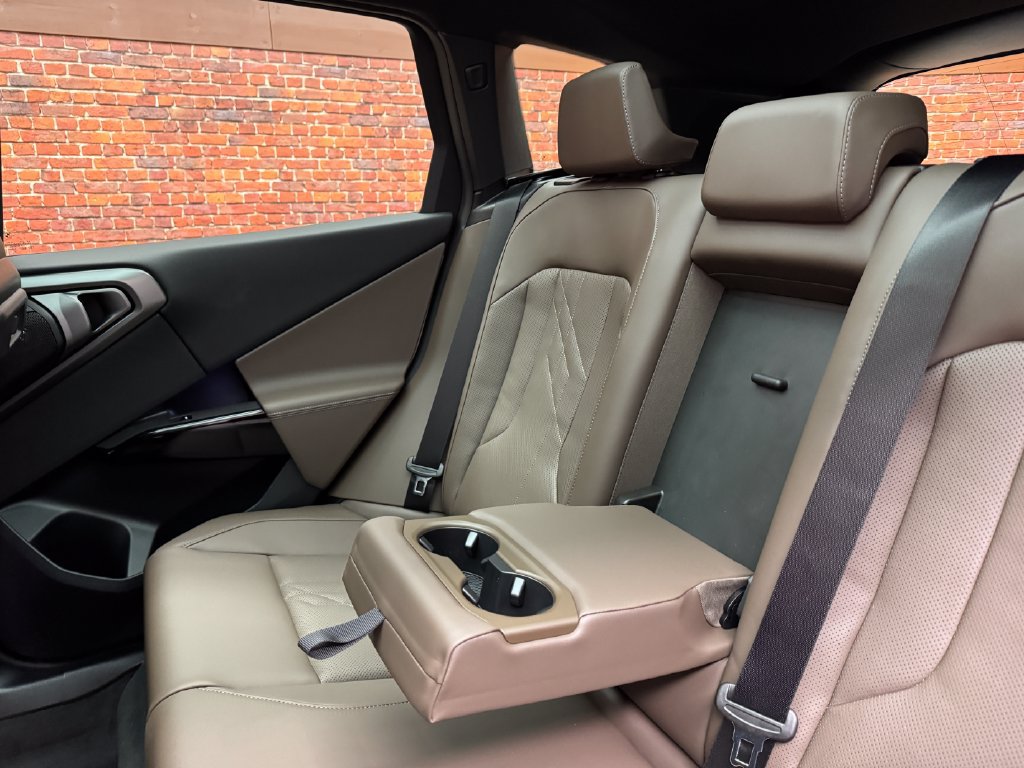 Used 2026 BMW X3 xDrive30i w/ Premium Package AWD/4WD image 11