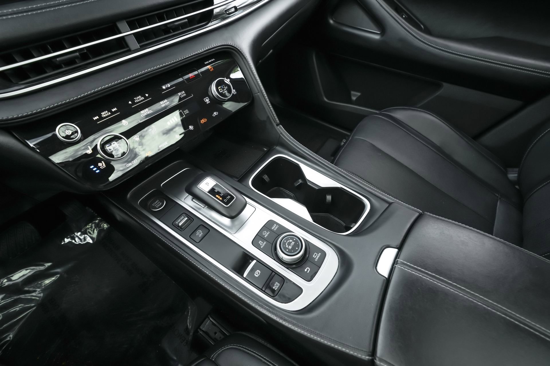 Used 2024 INFINITI QX60 Luxe image 11