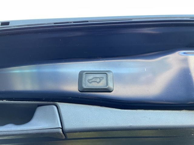 Used 2023 Toyota RAV4 XLE image 10