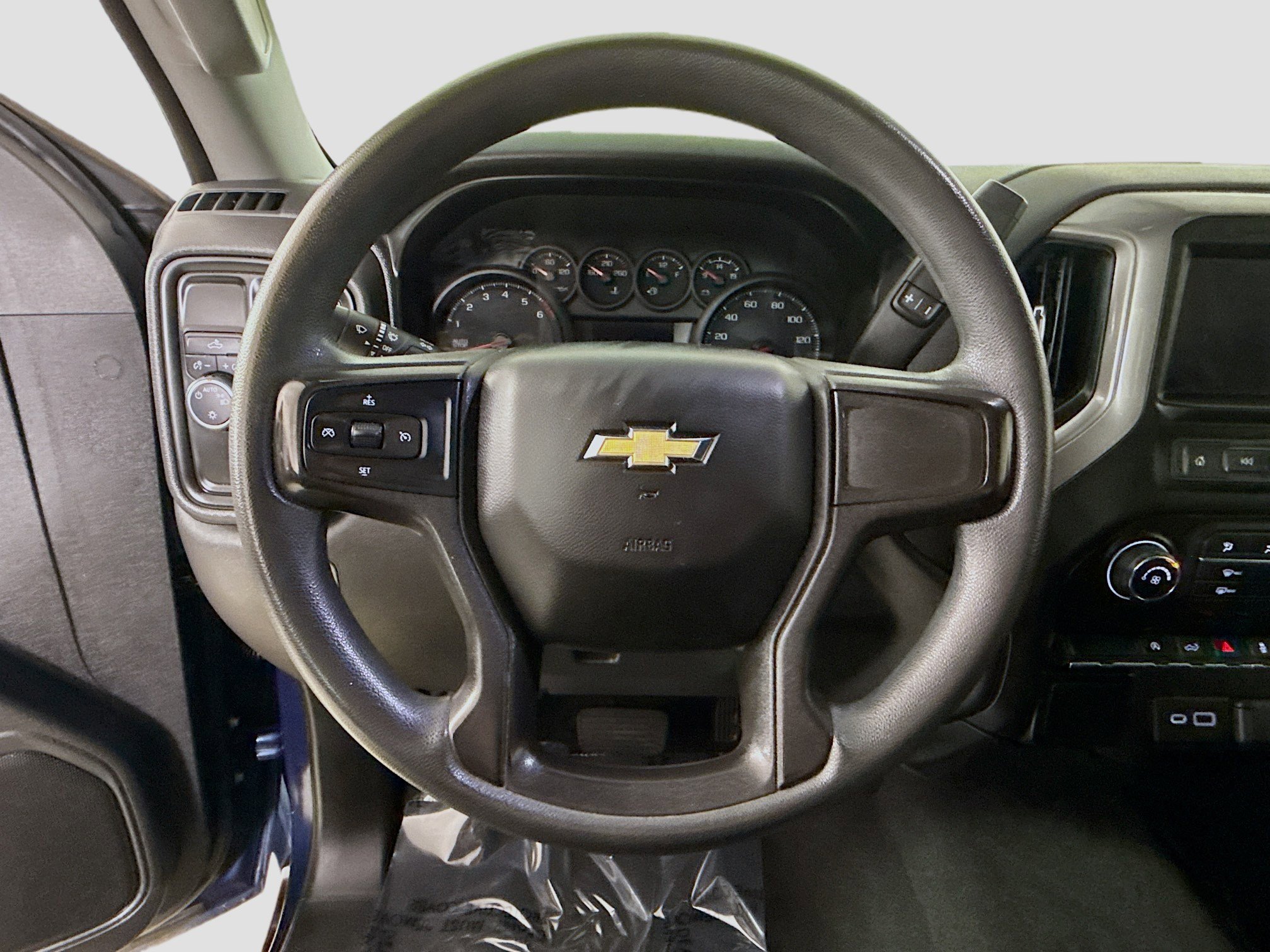 Used 2021 Chevrolet Silverado 1500 Custom w/ LPO, Dark Essentials Package image 10