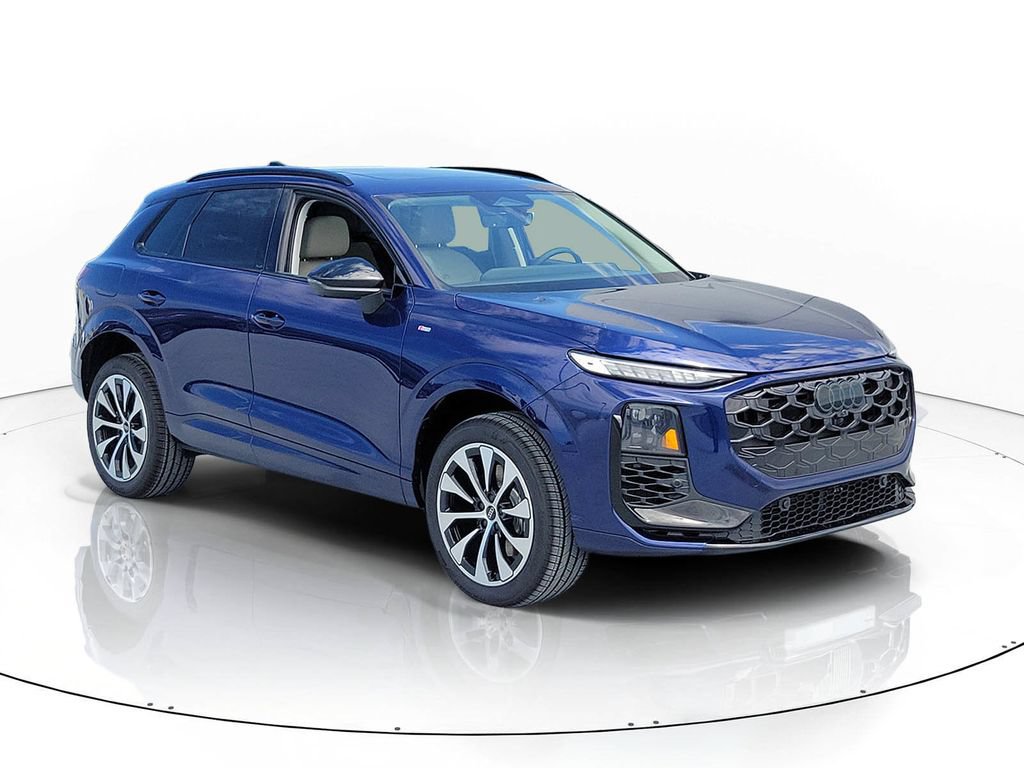 New 2026 Audi Q3 quattro 2.0T AWD/4WD image 1