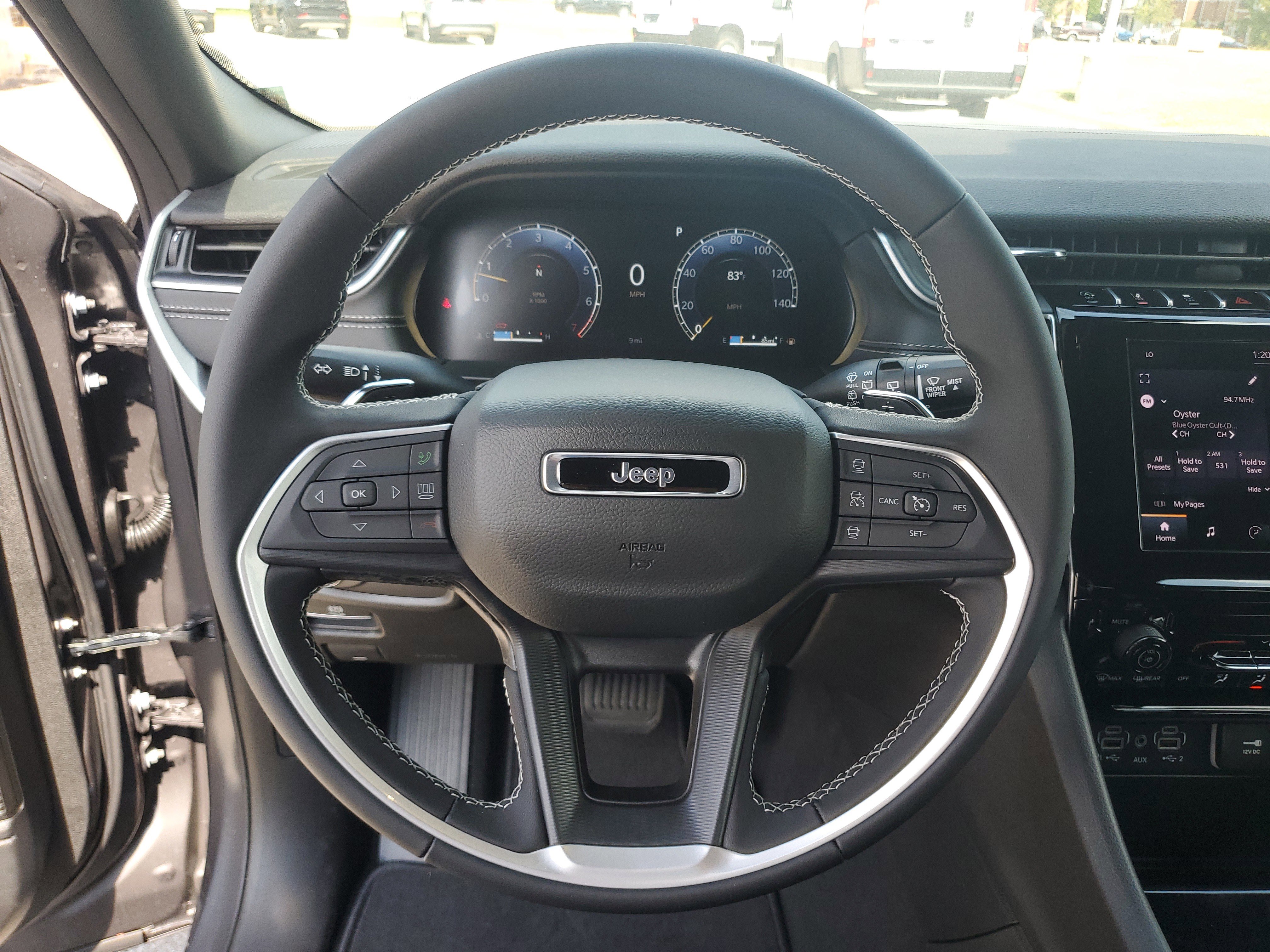 New 2025 Jeep Grand Cherokee Laredo X image 20