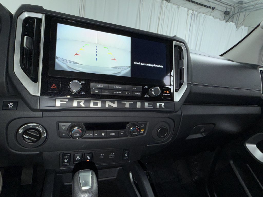 Used 2025 Nissan Frontier SV w/ SV Convenience Package AWD/4WD image 22