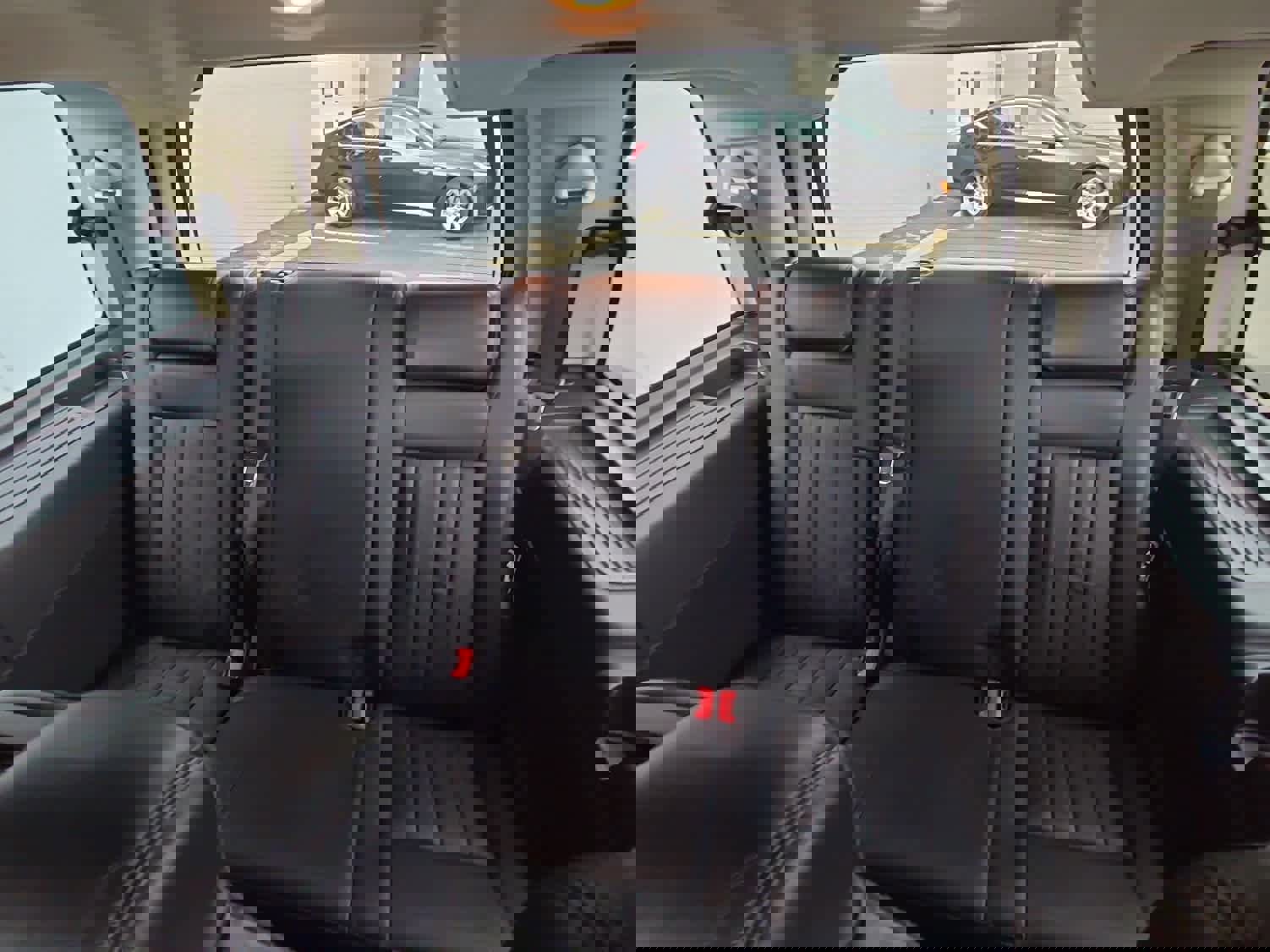 Used 2003 Lincoln Navigator Luxury image 11