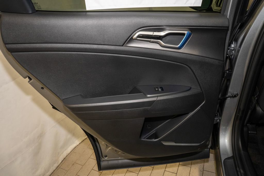 New 2026 Kia Sportage LX image 10