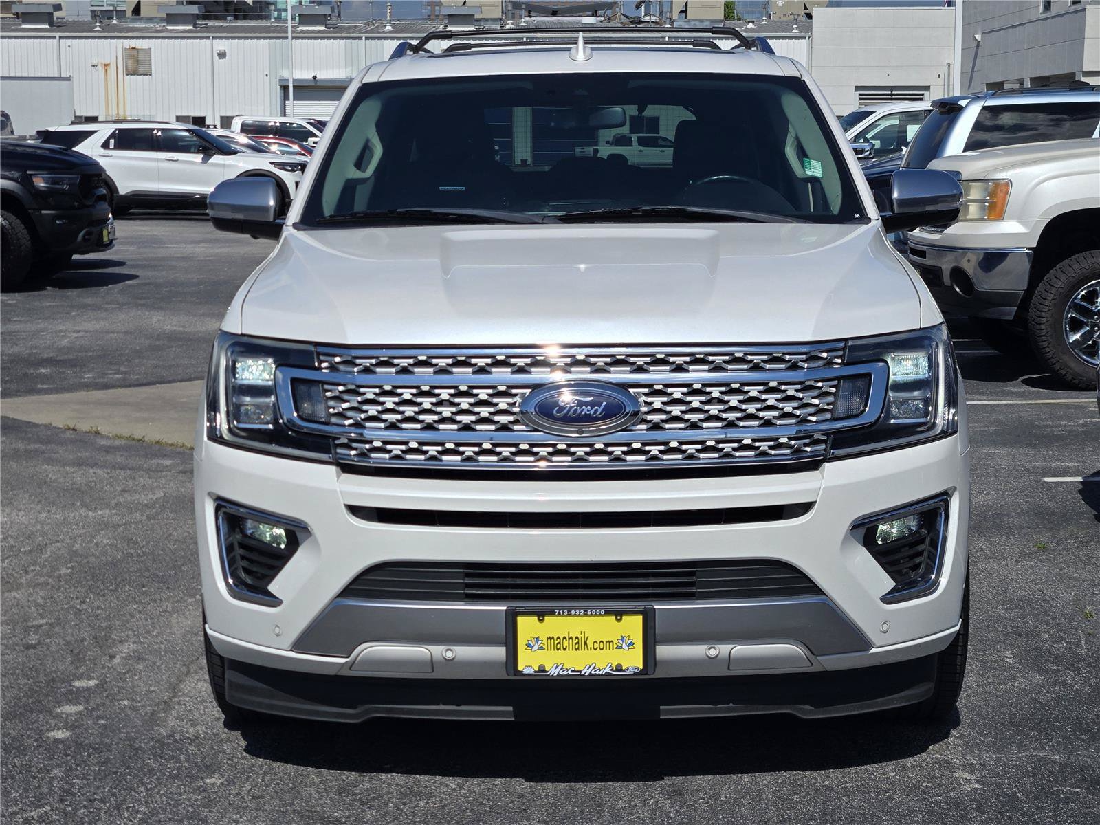 Certified 2019 Ford Expedition Platinum RWD image 2