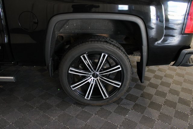 Used 2015 GMC Sierra 1500 Denali w/ Driver Alert Package image 9