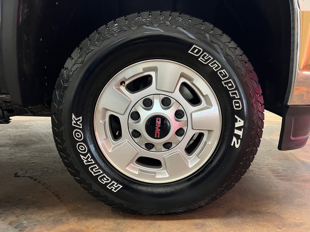 Used 2019 GMC Sierra 2500 SLE w/ SLE Preferred Package AWD/4WD image 13