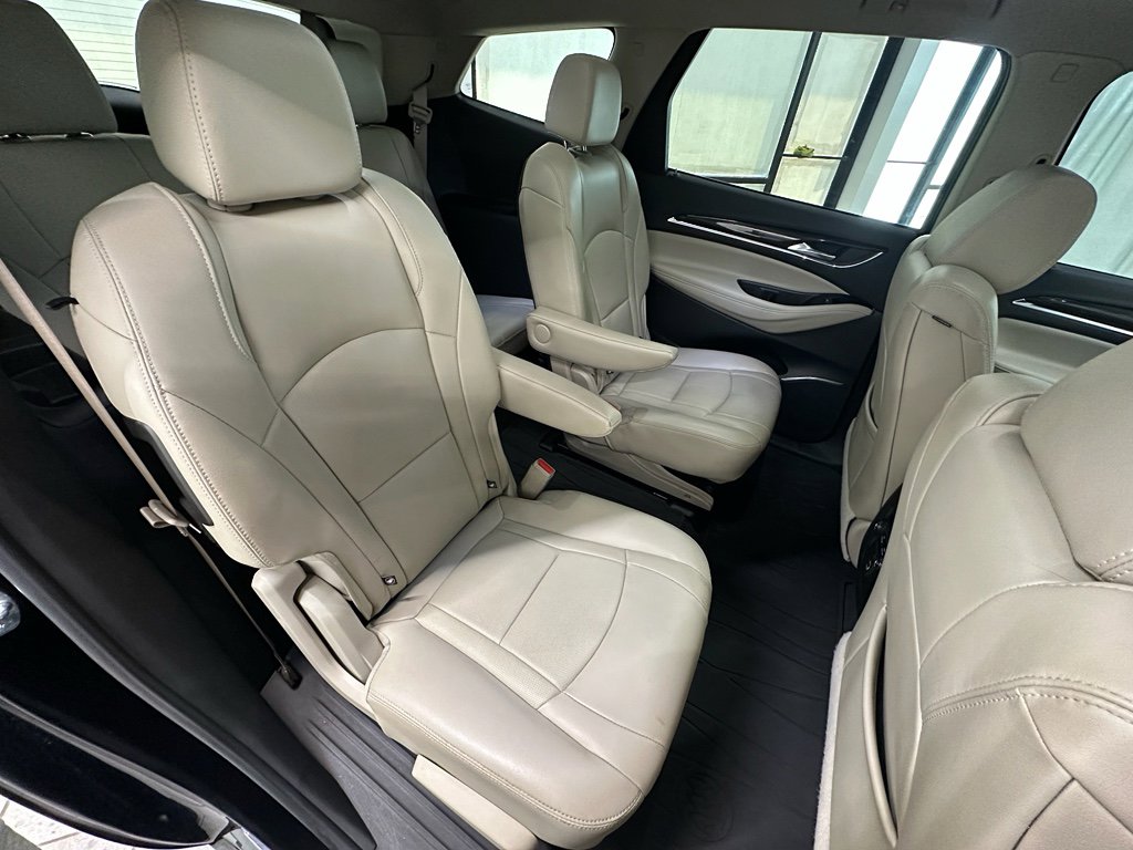 Used 2020 Buick Enclave Essence w/ Sport Touring Edition image 20