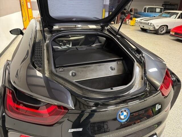 Used 2015 BMW i8 AWD/4WD image 36