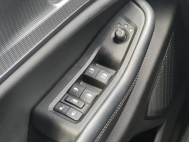 Used 2023 Jeep Grand Cherokee Altitude AWD/4WD image 29