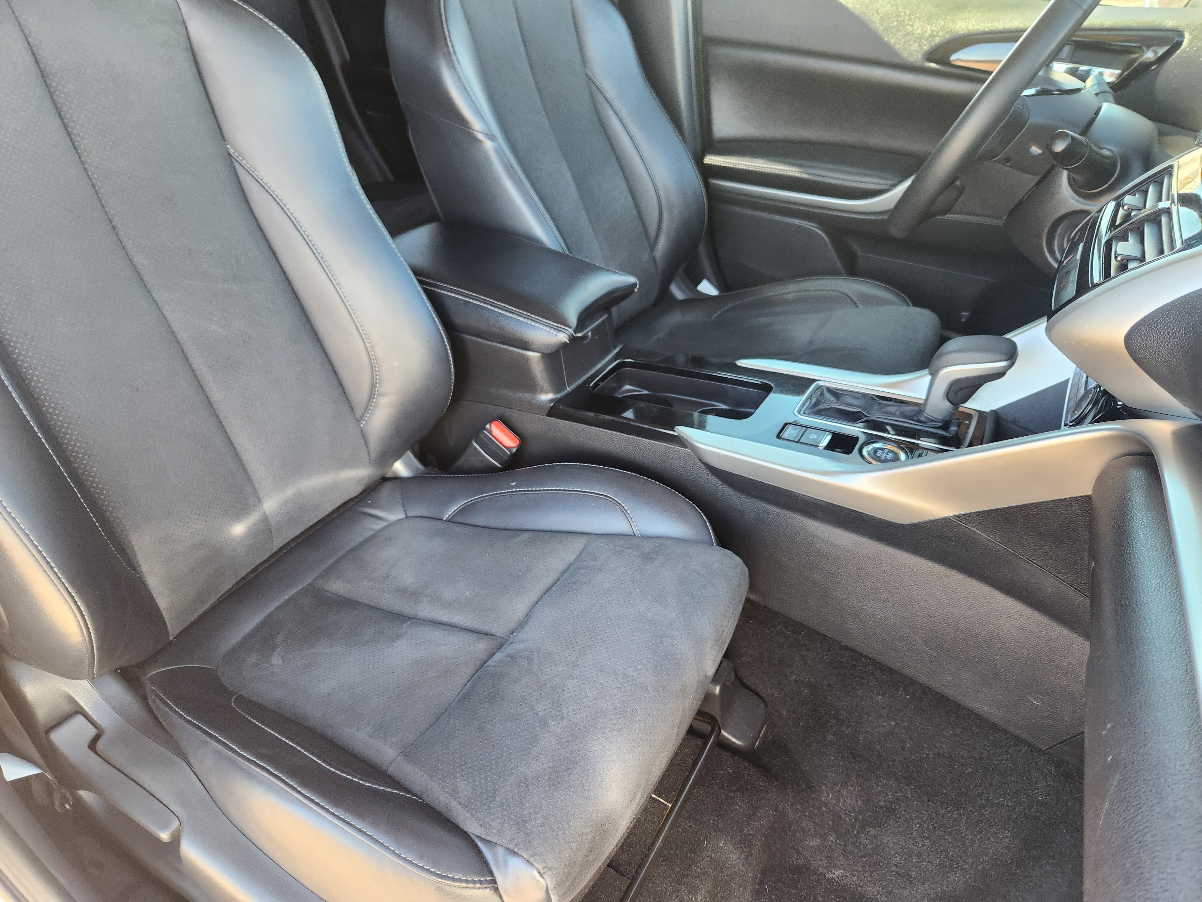 Used 2024 Mitsubishi Eclipse Cross SE AWD/4WD image 10