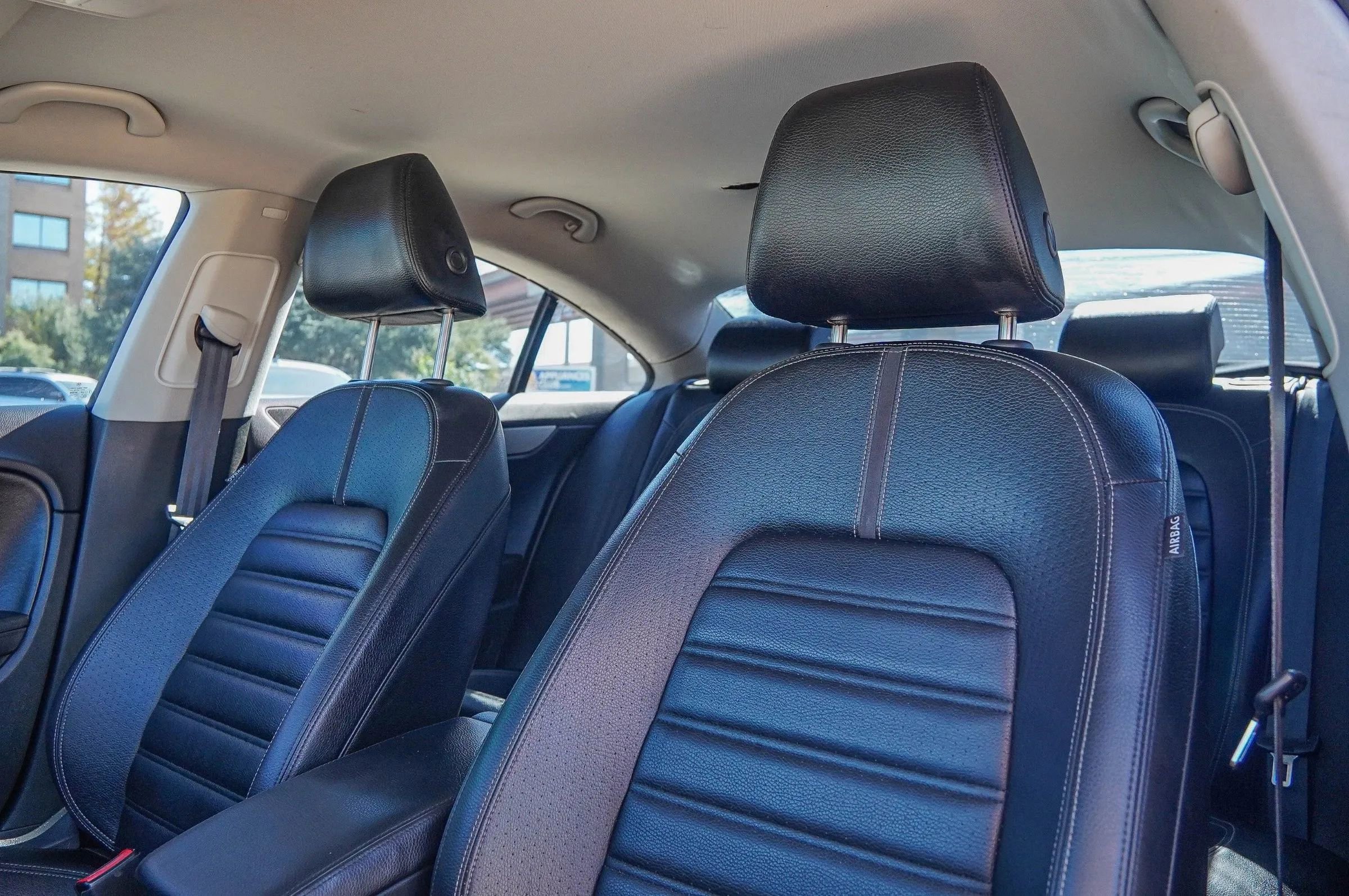 Used 2012 Volkswagen CC Lux Limited image 20