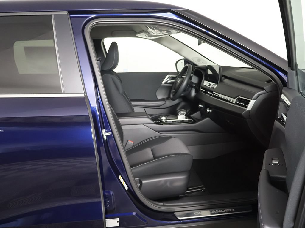 New 2026 Mitsubishi Outlander ES AWD/4WD image 29