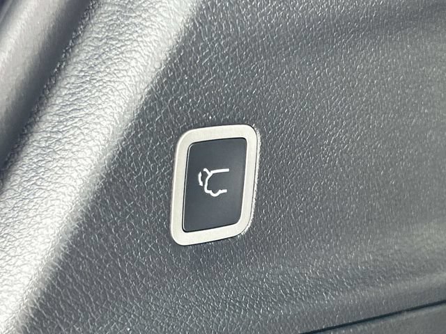 New 2026 Chrysler Pacifica Select FWD image 21