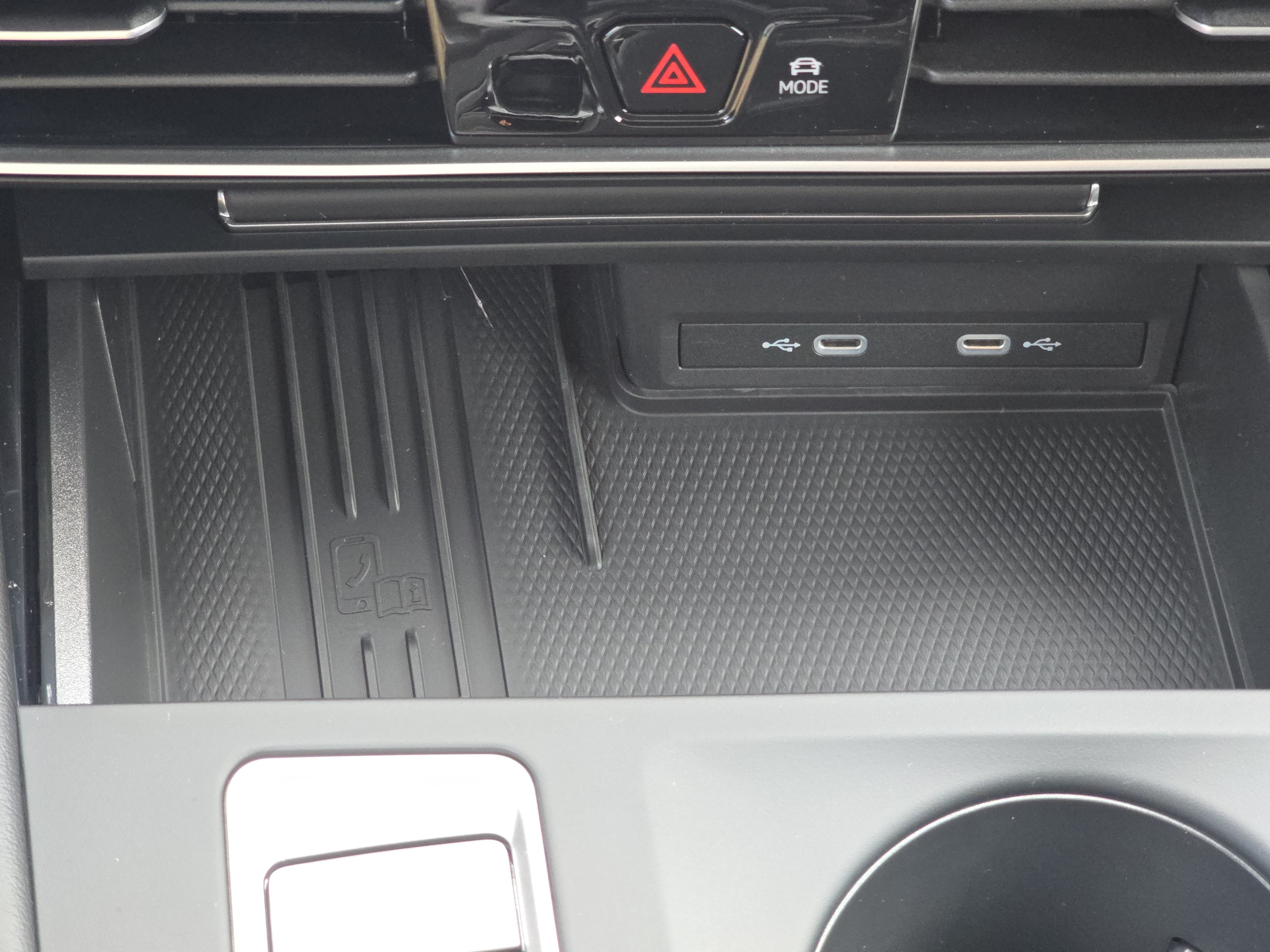 New 2026 Volkswagen Atlas Cross Sport SE AWD/4WD image 12