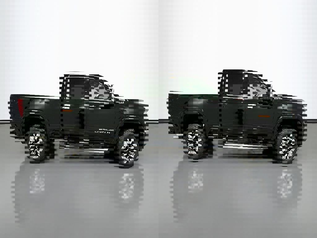 New 2026 GMC Sierra 2500 Denali w/ Denali Reserve Package image 8