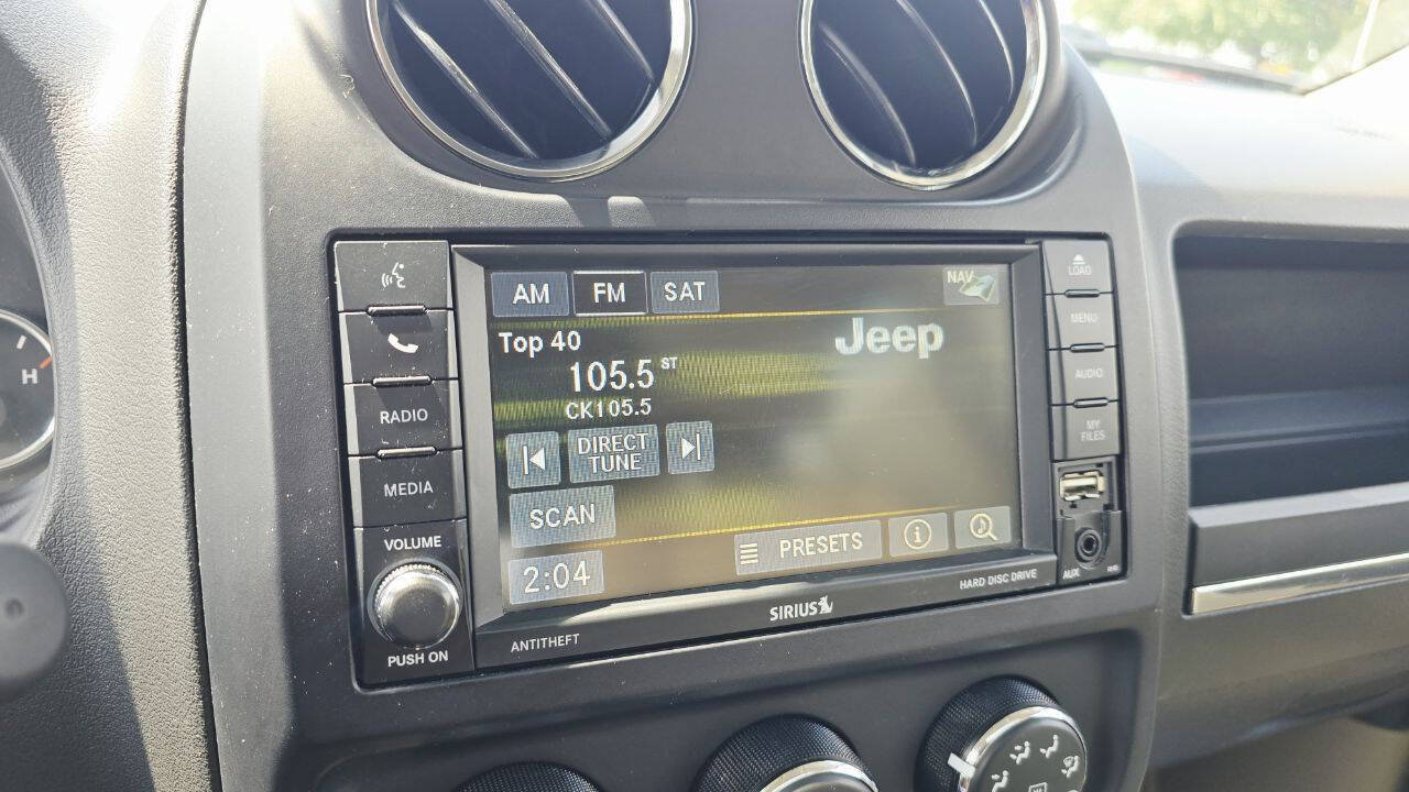 Used 2015 Jeep Patriot Limited w/ Sun/Sound Group AWD/4WD image 18