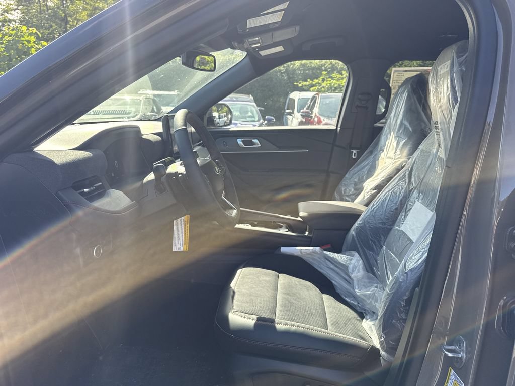 New 2026 Ford Explorer ST AWD/4WD image 17