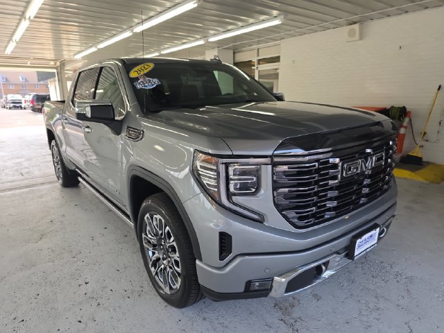 Used 2023 GMC Sierra 1500 Denali Ultimate AWD/4WD image 7