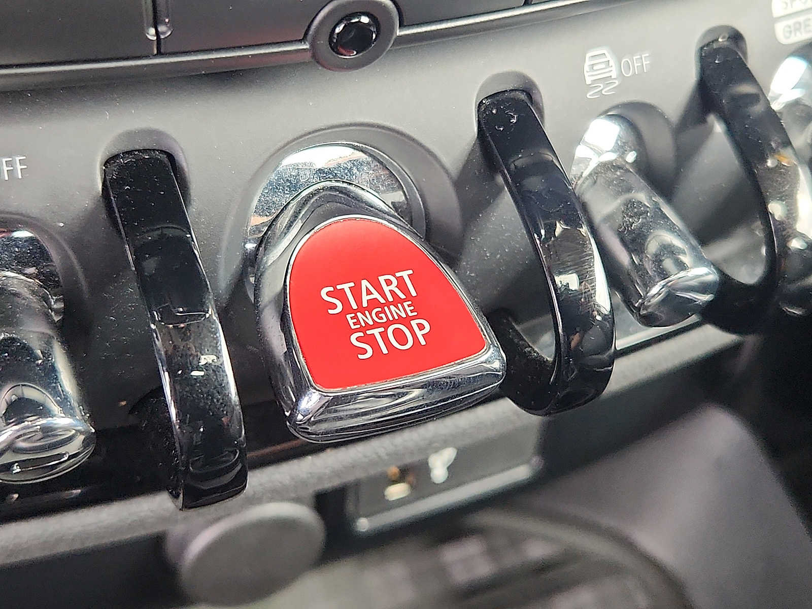 Used 2023 MINI Cooper Clubman S AWD/4WD image 23