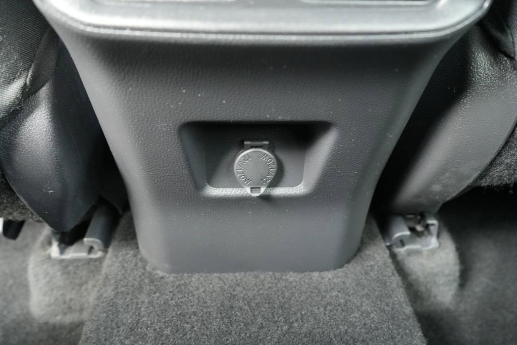 Used 2024 Toyota RAV4 LE image 17