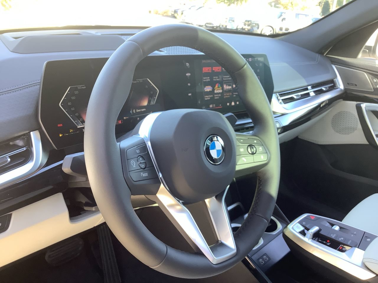 New 2027 BMW X2 xDrive28i w/ Technology Package AWD/4WD image 22