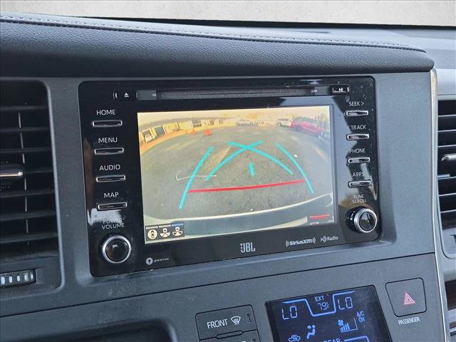 Used 2019 Toyota Sienna Limited Premium FWD image 14