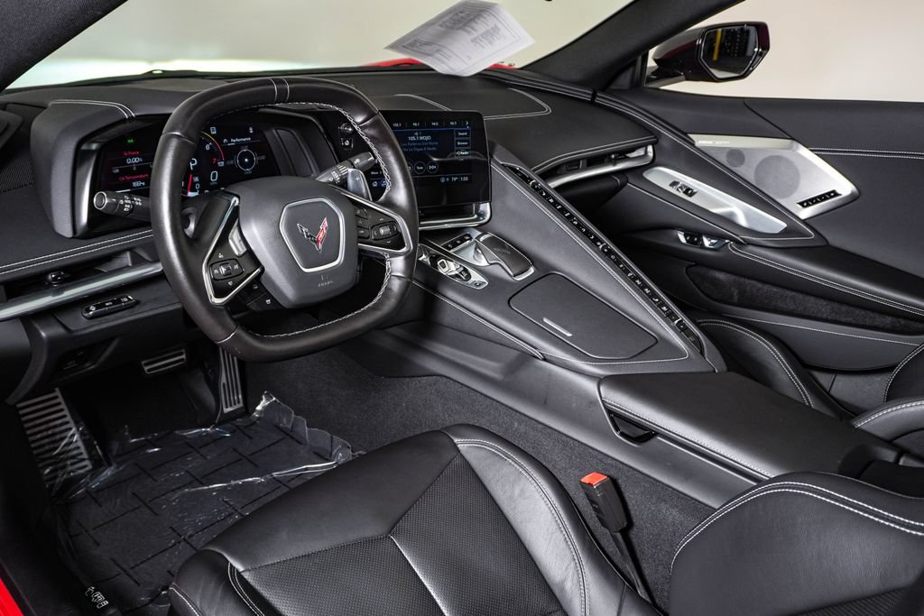 Used 2021 Chevrolet Corvette Stingray Preferred Cpe w/ Z51 Performance Package RWD image 21