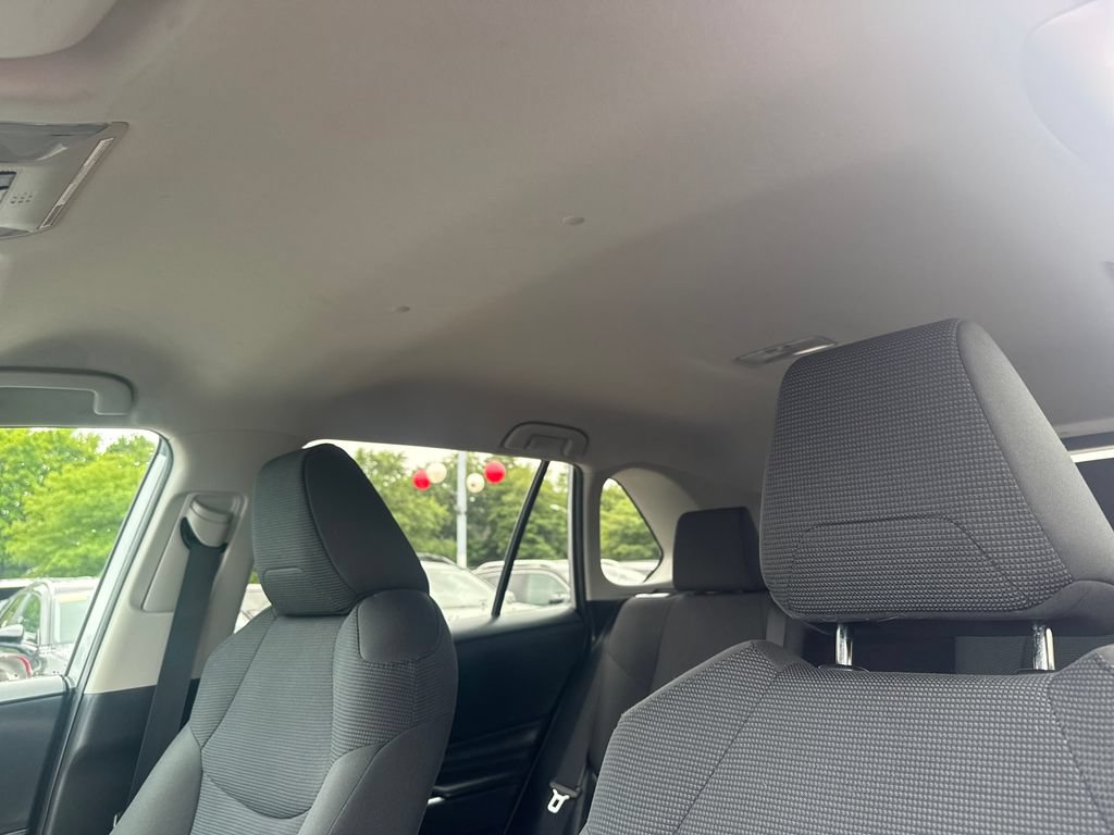 Used 2019 Toyota RAV4 LE w/ All Weather Liner Package AWD/4WD image 16