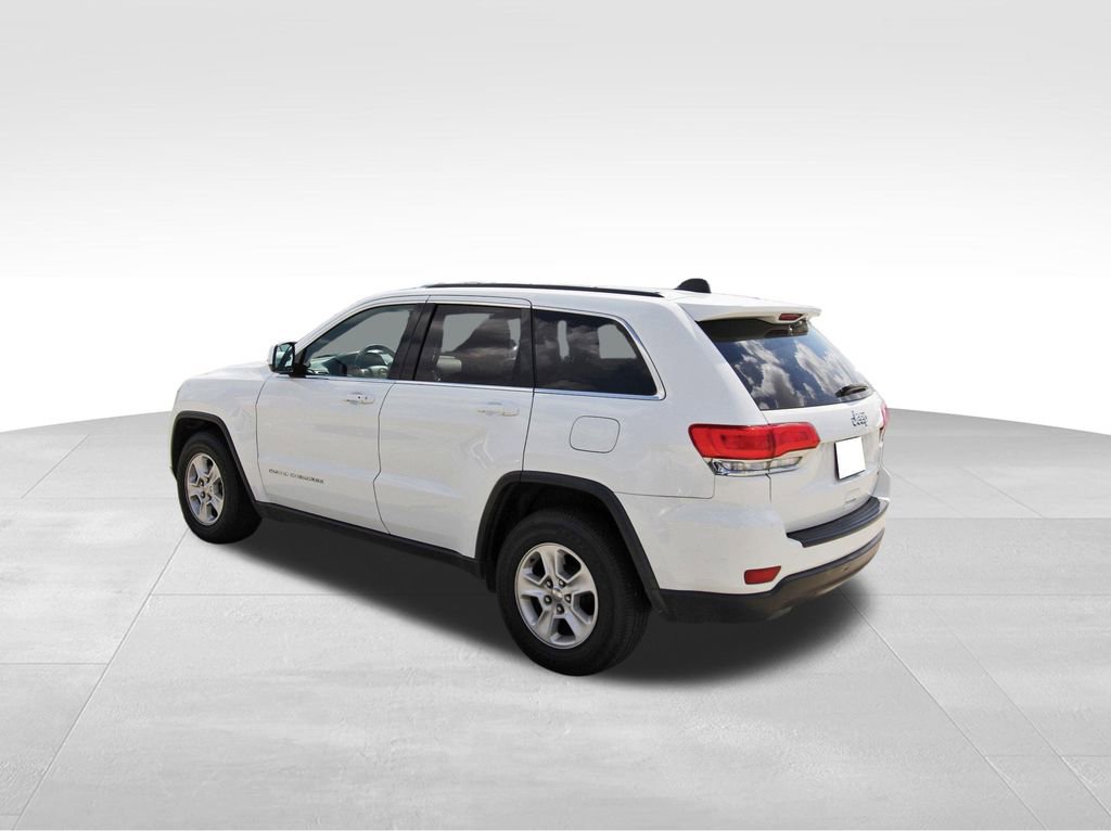 Used 2016 Jeep Grand Cherokee Laredo image 3