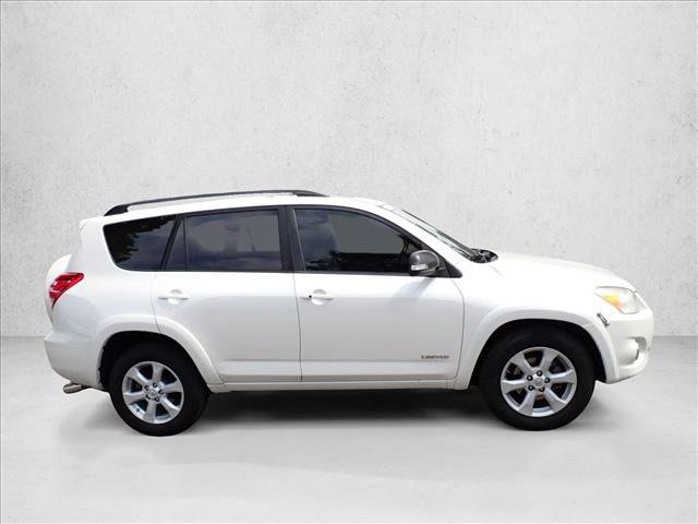 Used 2011 Toyota RAV4 Limited w/ Limited Extra Value Pkg AWD/4WD image 4
