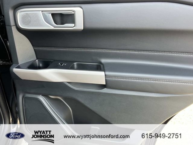 Certified 2023 Ford Explorer Limited w/ Limited Technology Package AWD/4WD image 24