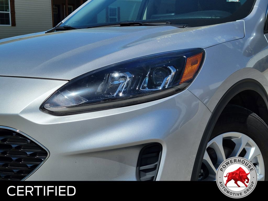 Certified 2020 Ford Escape SE image 10