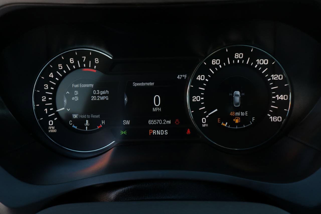 Used 2017 Lincoln MKZ Reserve w/ Technology Package image 27