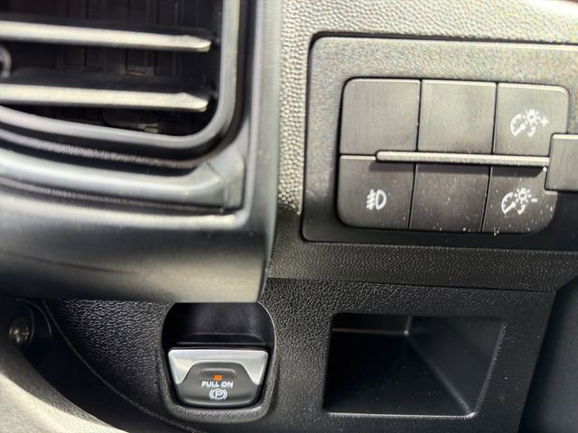 Used 2025 RAM ProMaster 2500 w/ Convenience Group FWD image 15