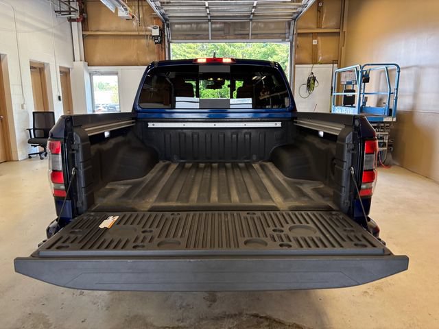 Used 2023 Nissan Frontier SV w/ SV Convenience Package AWD/4WD image 22
