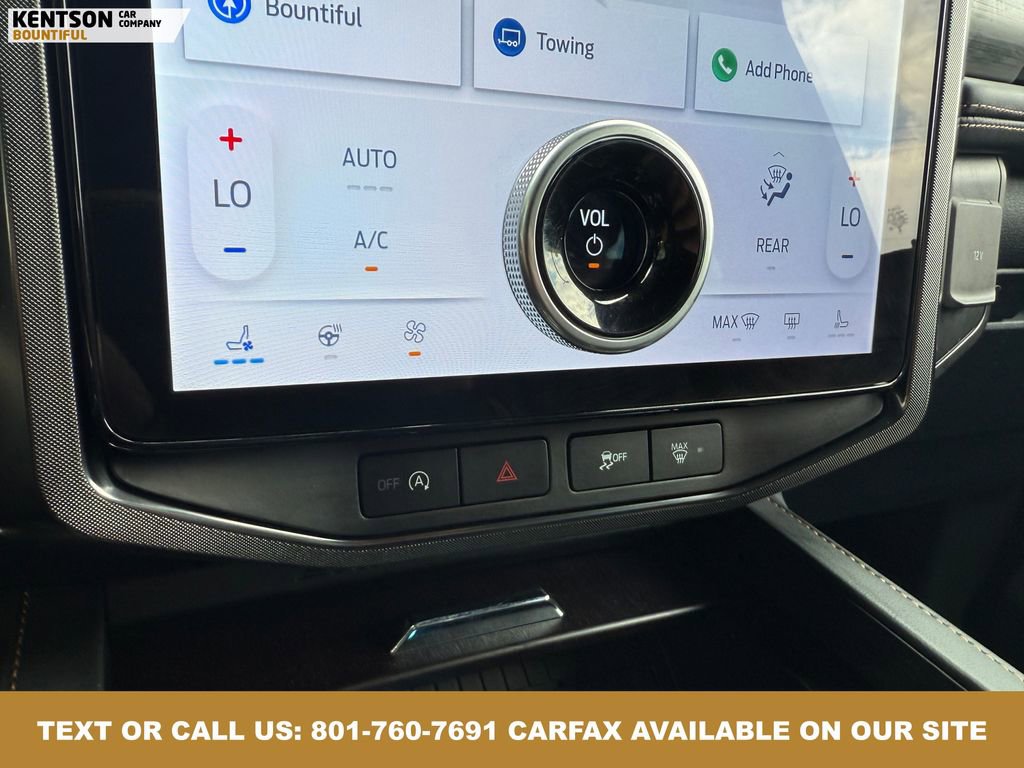 Used 2024 Ford Expedition Platinum image 28