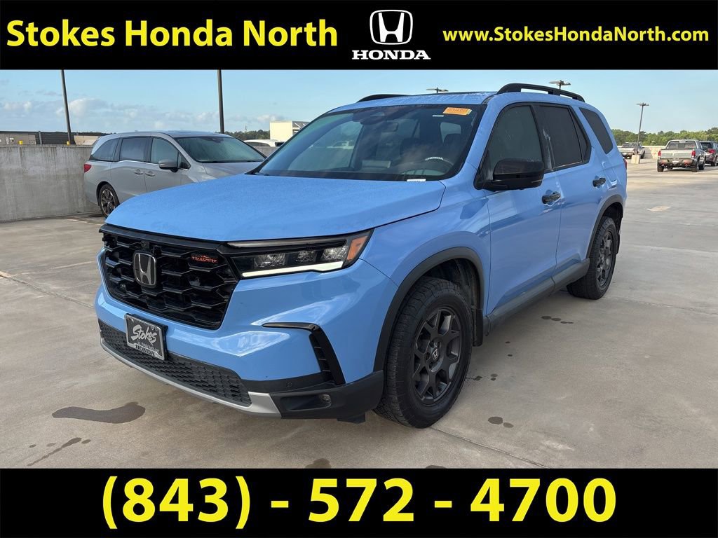 Certified 2024 Honda Pilot TrailSport image 1