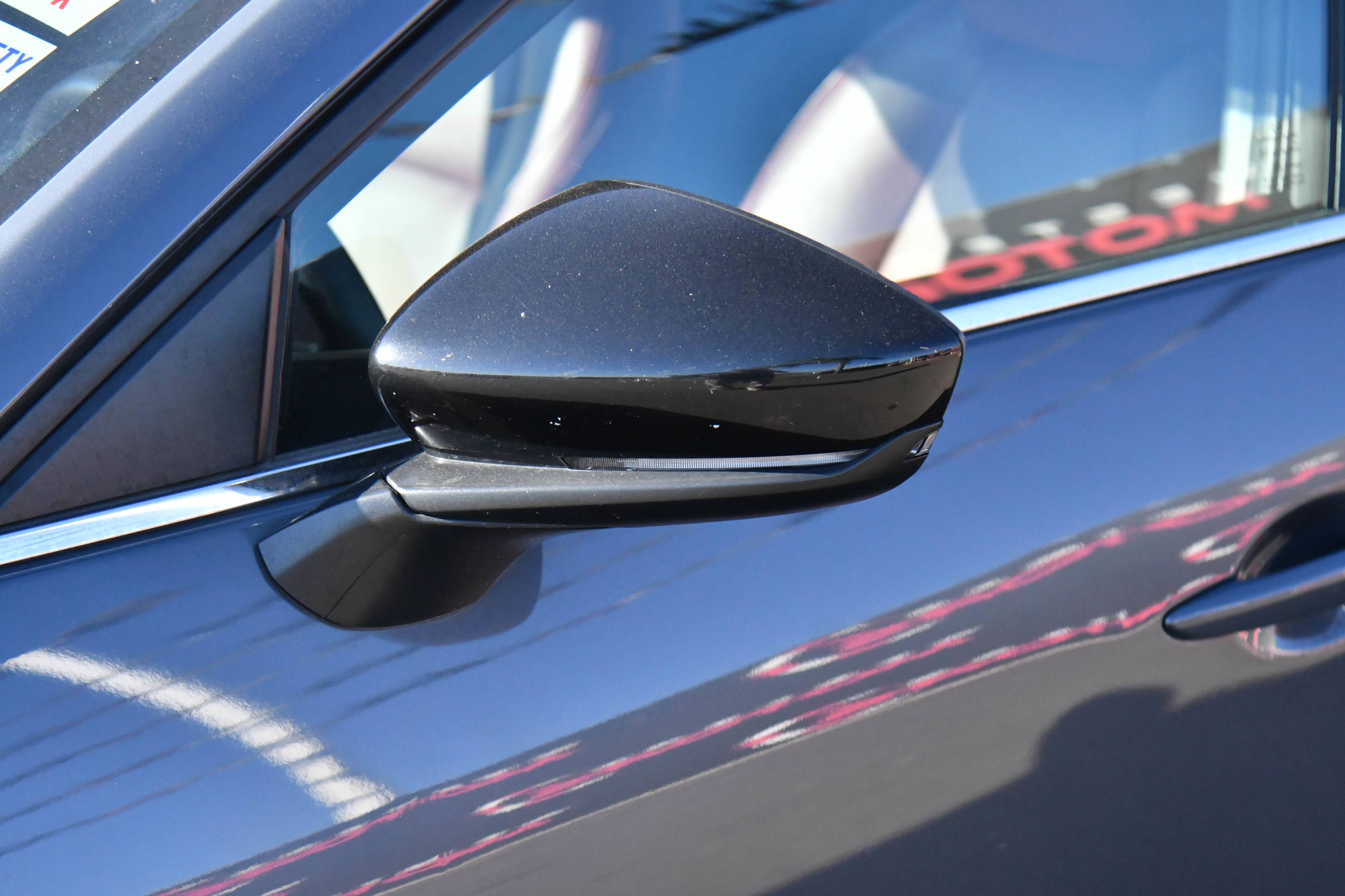 Used 2024 MAZDA MAZDA3 s image 13