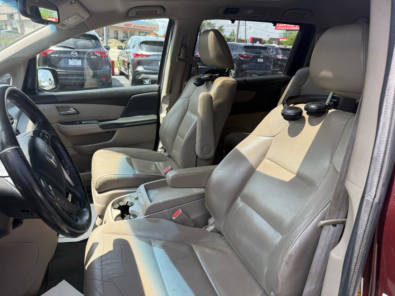Used 2012 Honda Odyssey Touring image 8