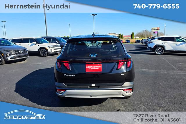 Used 2025 Hyundai Tucson SE AWD/4WD image 30