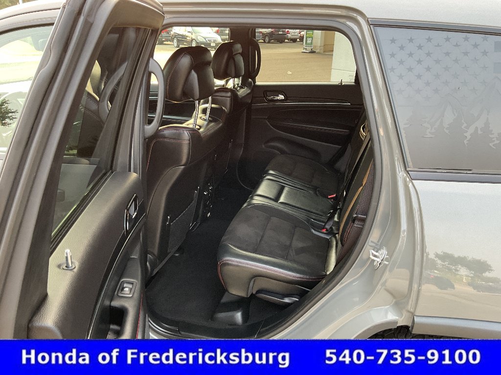 Used 2021 Jeep Grand Cherokee Trailhawk w/ Premium Lighting Group AWD/4WD image 27