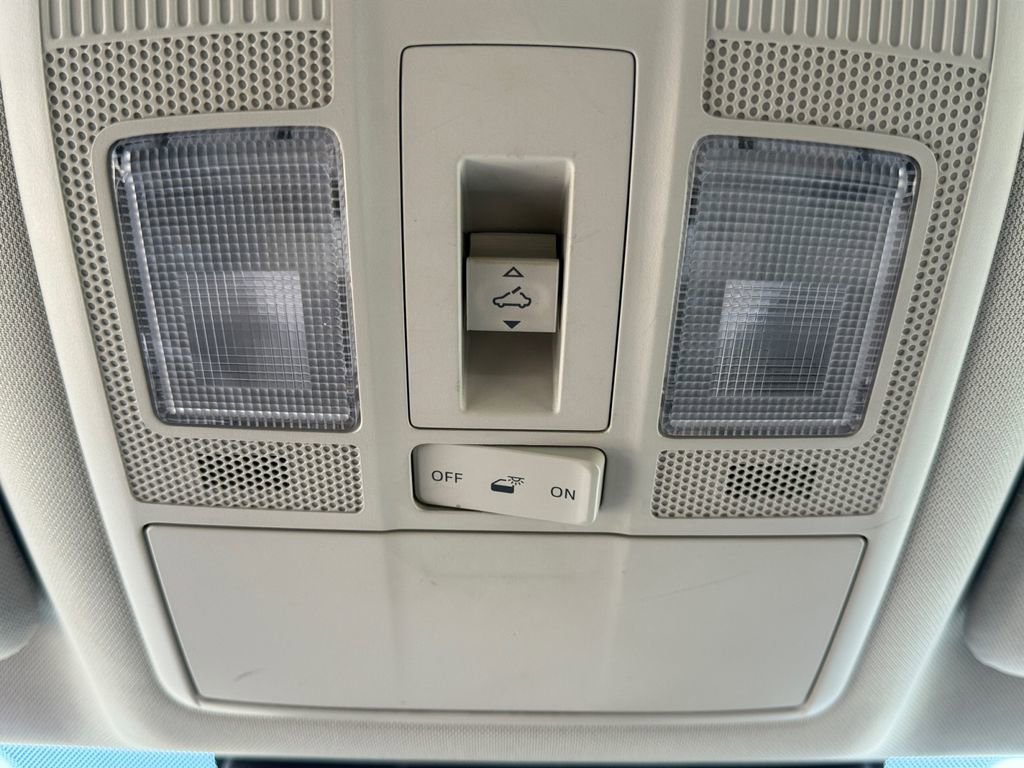 Used 2017 MAZDA CX-9 Touring image 18