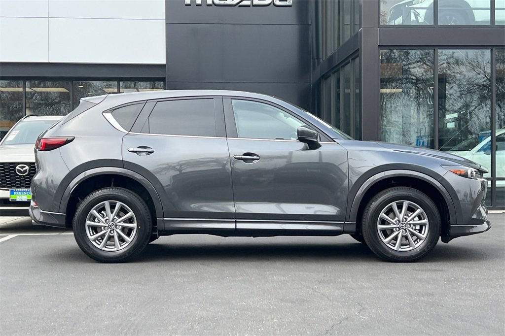 New 2025 MAZDA CX-5 AWD 2.5 S w/ Select Package image 4