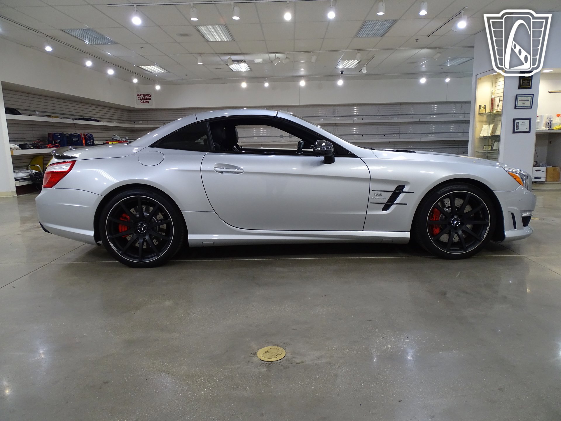 Used 2015 Mercedes-Benz SL 63 AMG image 18