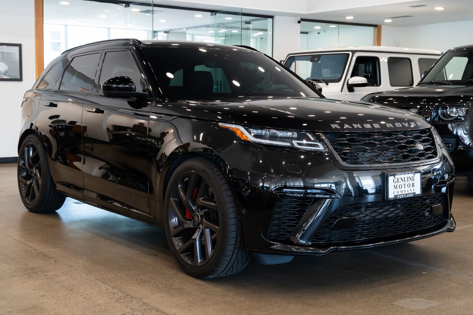 Used 2020 Land Rover Range Rover Velar SV Autobiography Dynamic AWD/4WD image 3