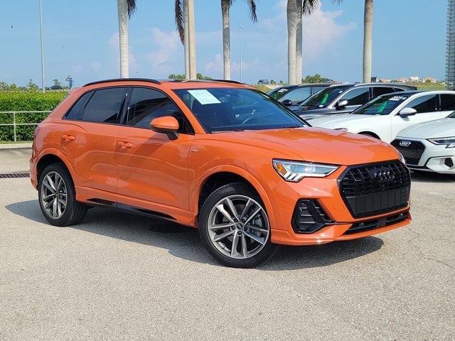 Used 2025 Audi Q3 2.0T Premium w/ Convenience Package AWD/4WD image 29