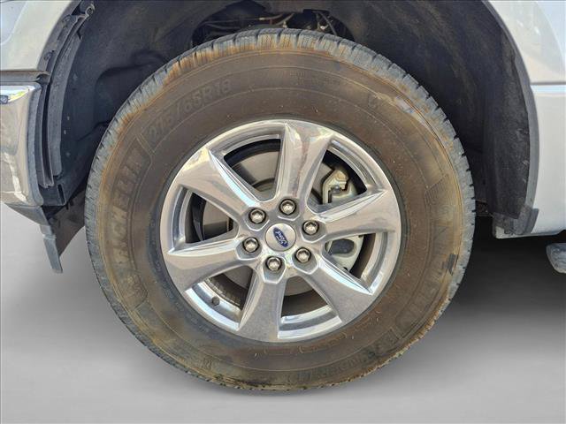 Used 2019 Ford F150 XLT w/ Equipment Group 302A Luxury AWD/4WD image 18